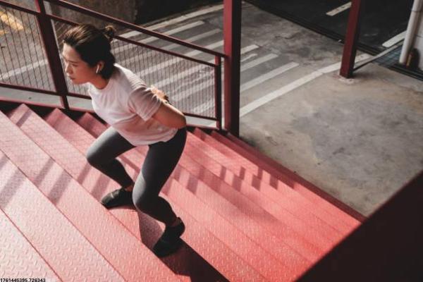 冰球属于竞技类体育项目吗？官方回答(图1)